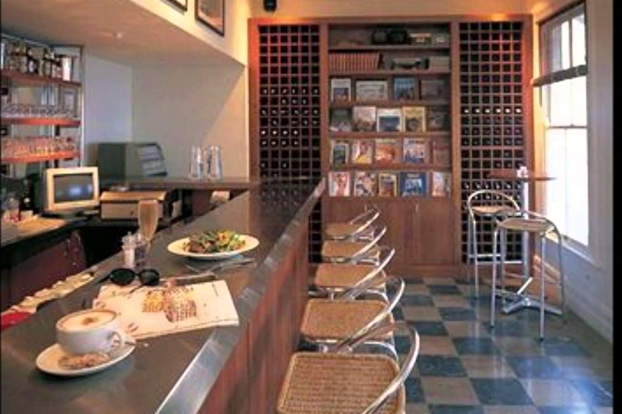 Quarters Hotel Durban Esterno foto